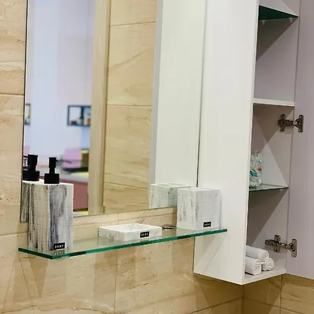 Beige-a-view, Sea Dreams