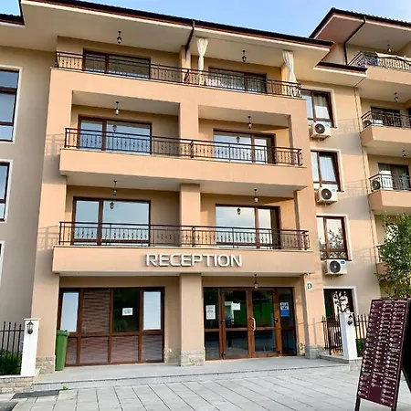 Appartement Beige-a-view, Sea Dreams Sveti Vlas